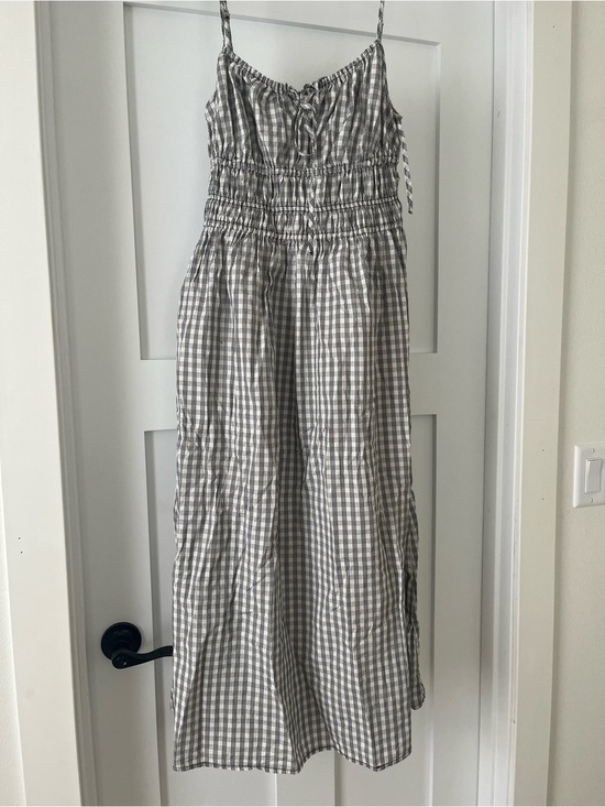 Universal Thread Dresses & Skirts - Universal Thread Gray and White Gingham Maxi Dress